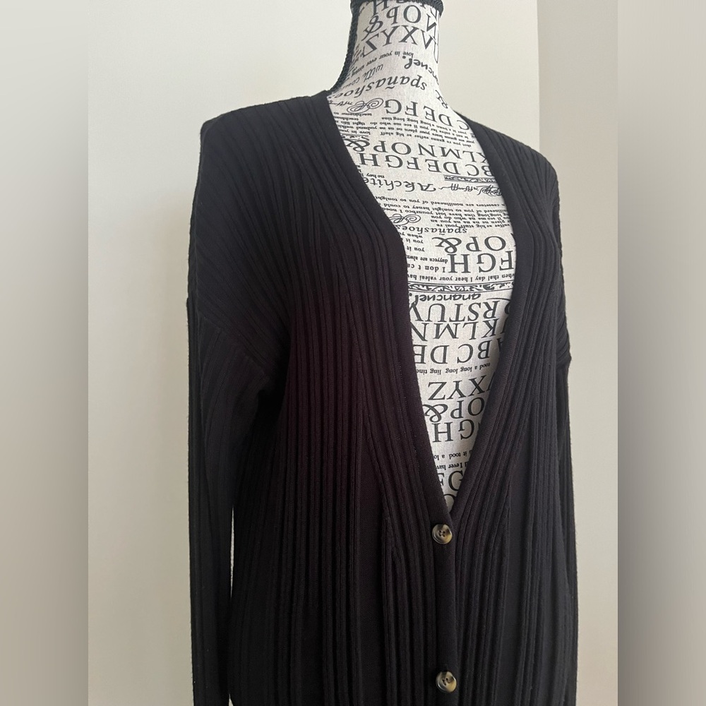 Free People Extra Long, Black Fitted Sweater — Size Medium